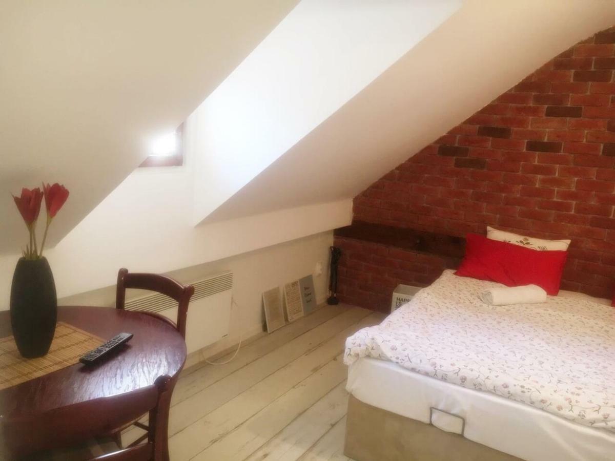 Apartment Bonbon 1 Sarajevo Ngoại thất bức ảnh